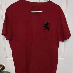 Express Men's Classic Fit V-Neck XL Lion T-Shirt